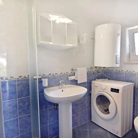 Comfortable Flat With Terrace In *